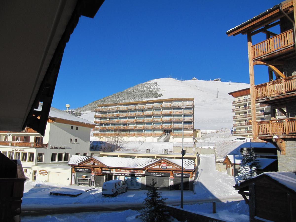 Hotel Les Bruyeres Alpe d'Huez Exterior photo